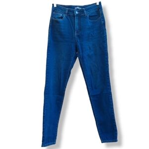 Diamante - High Rise Skinny Jeans Size 9